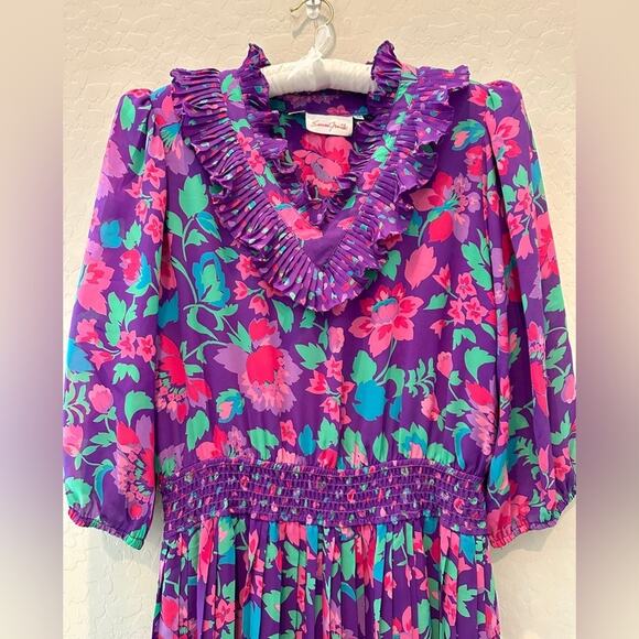 SUSAN FREIS | Vintage 80s Dress Ruffle Floral Midi Purple Cottagecore | Medium - Picture 3 of 7